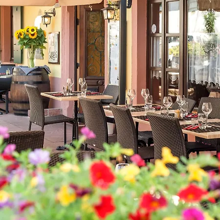 Szálloda Logis Hotel-restaurant Du Mouton Ribeauvillé