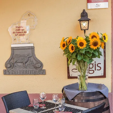 Szálloda Logis Hotel-restaurant Du Mouton Ribeauvillé