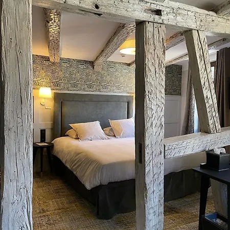 Hotel Logis Hotel-restaurant Du Mouton 3*