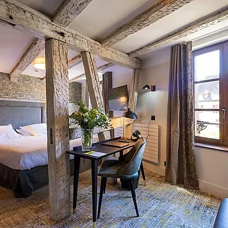Logis Hotel-restaurant Du Mouton فندق 3*