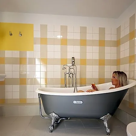 Logis Hotel-restaurant Du Mouton 3*