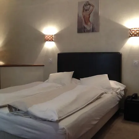 Szálloda Logis Hotel-restaurant Du Mouton