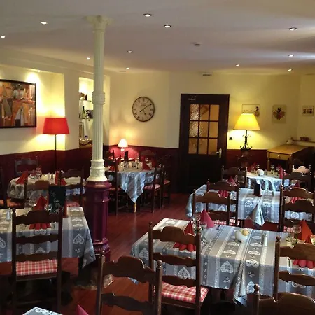 Logis Hotel-restaurant Du Mouton 3* ريبوفيل