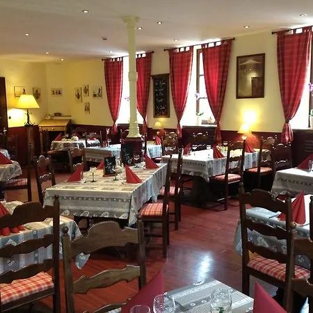 Logis Hotel-restaurant Du Mouton فندق ريبوفيل