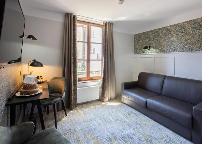 Logis Hotel-restaurant Du Mouton Hotel Ribeauvillé