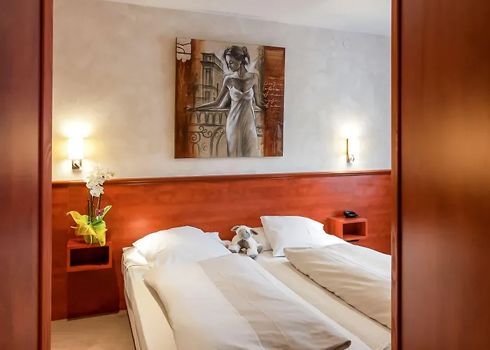 Hotel Logis Hotel-restaurant Du Mouton Ribeauvillé