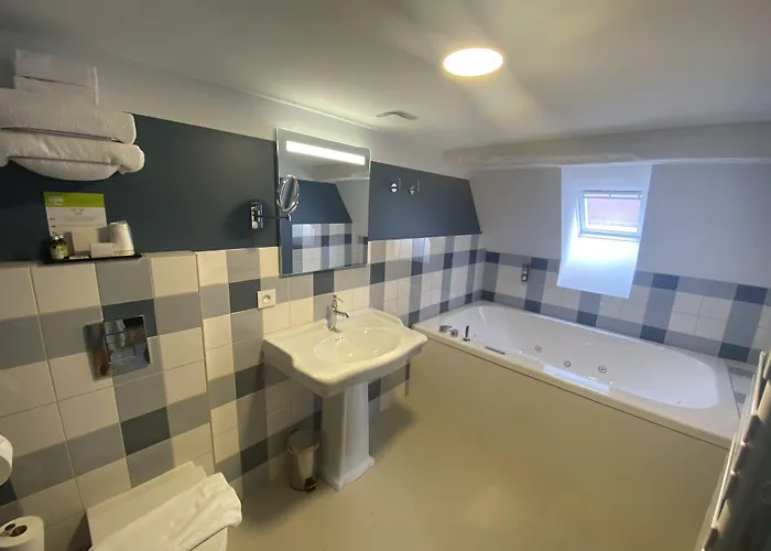 Logis Hotel-restaurant Du Mouton 3*